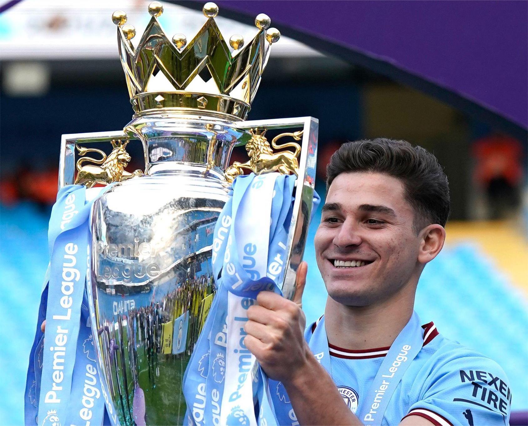 Julián Álvarez, bicampeón de la Premier League con el Manchester City - ADN+